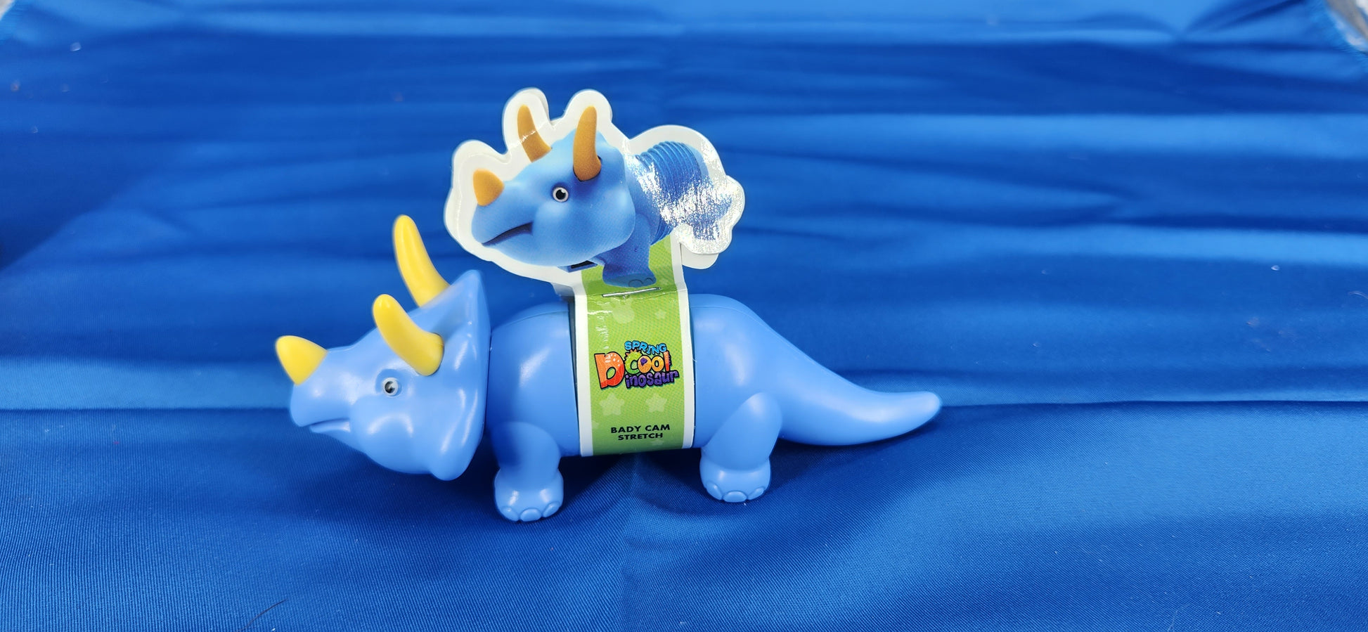 LED Dino- Triceratops - Wiggle & Ding