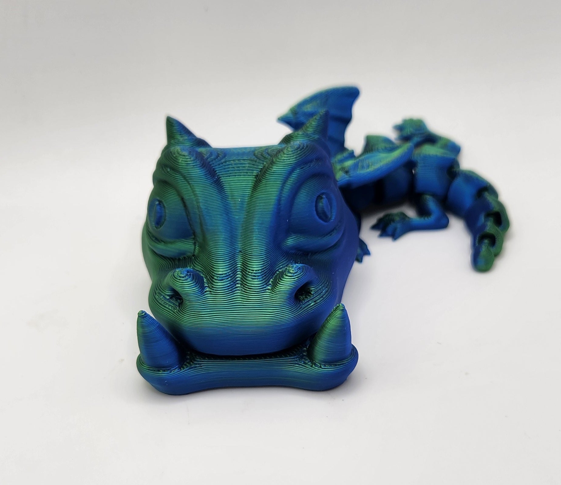 3D Dragon Cell Phone/Business Card Holder - Wiggle & Ding