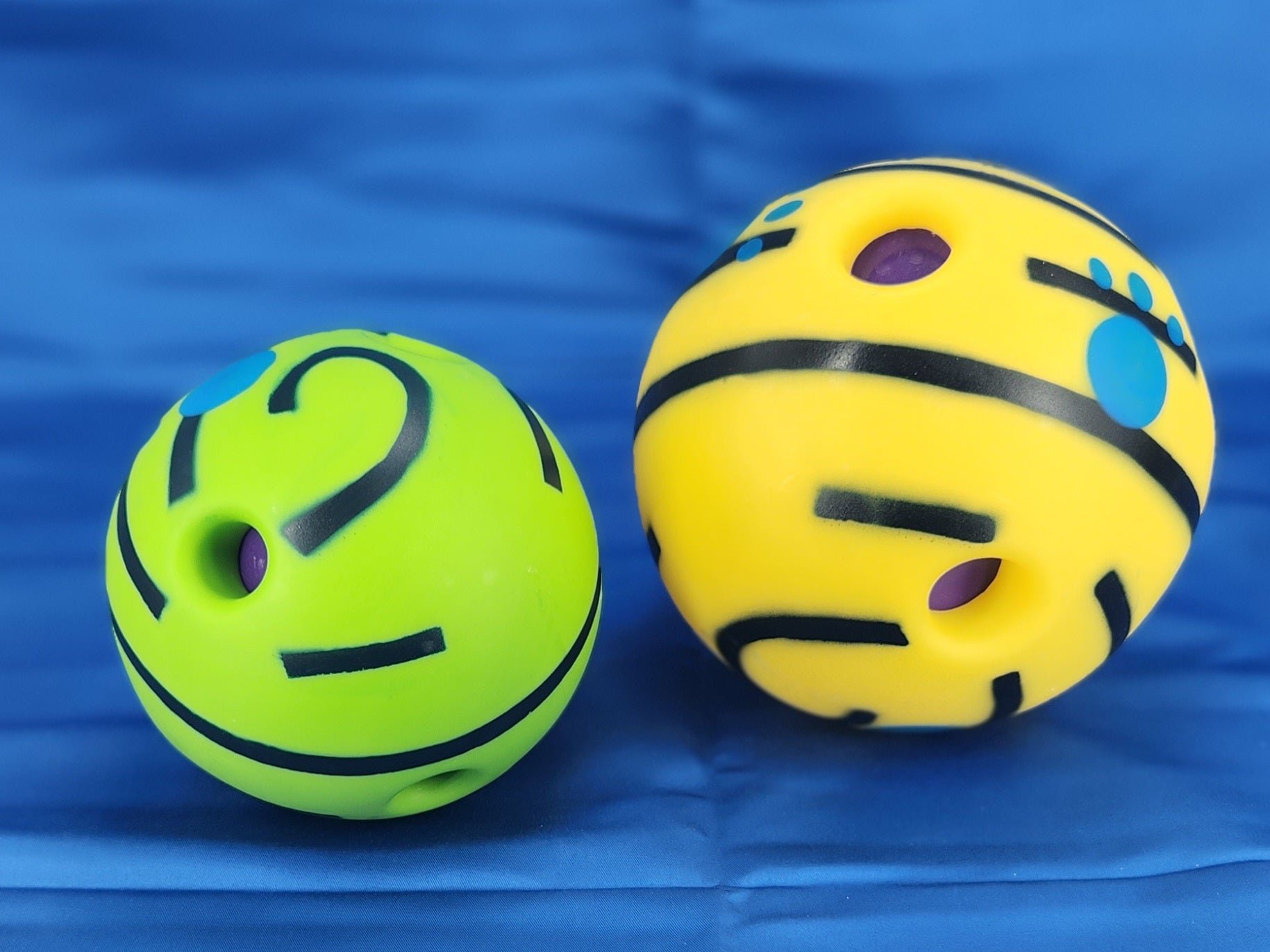 Giggle Ball - Wiggle & Ding